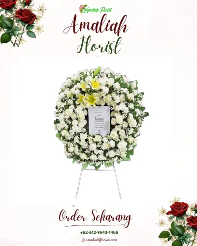 Krans Bunga Duka Cita di Maitara Selatan